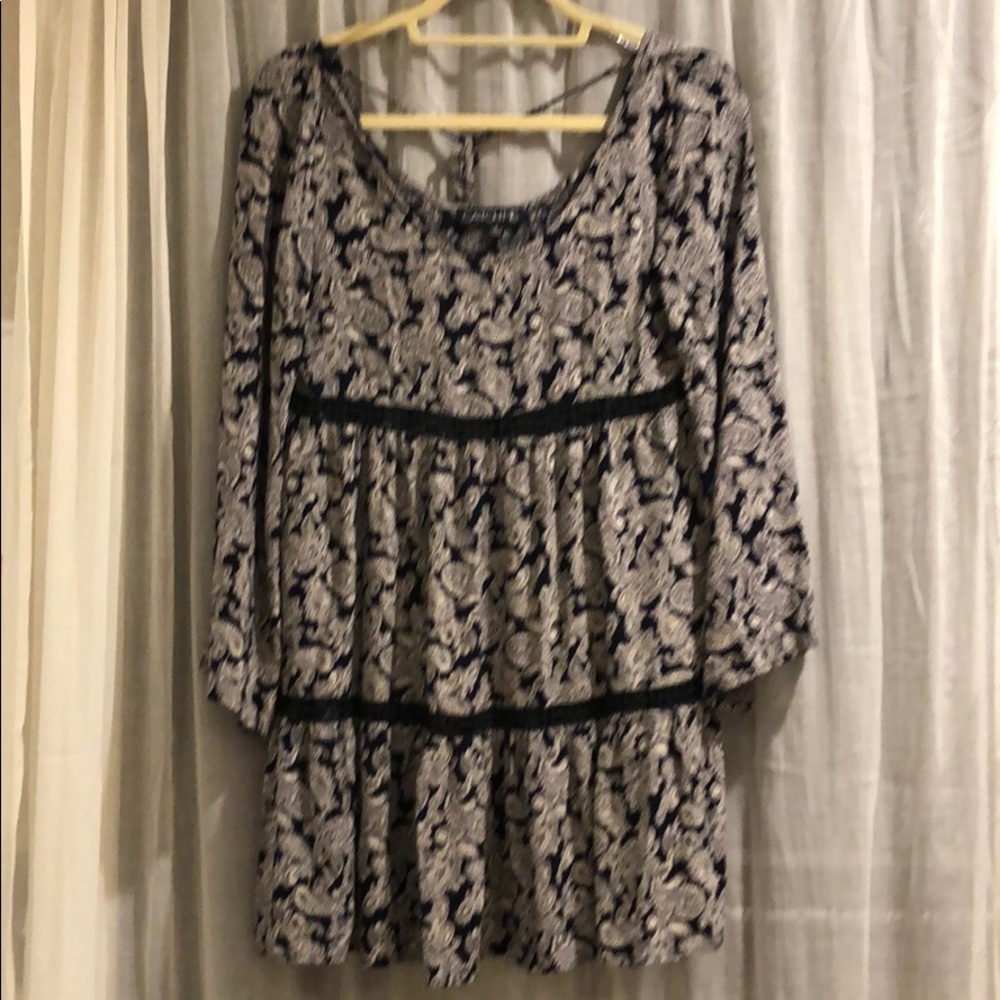 Catch Me Blue Paisley Long sleeve dress